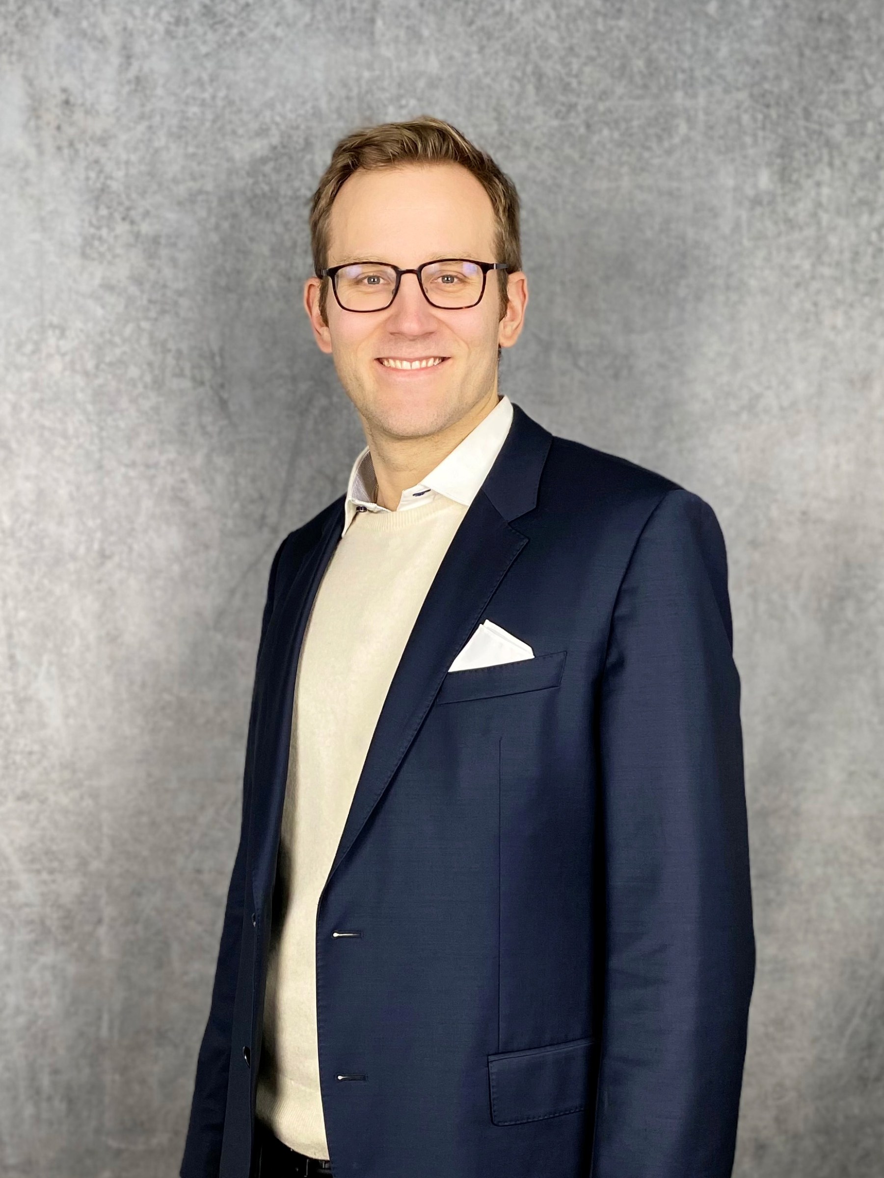 PFH Xmas Alumni Lectures Robin Hellwinkel